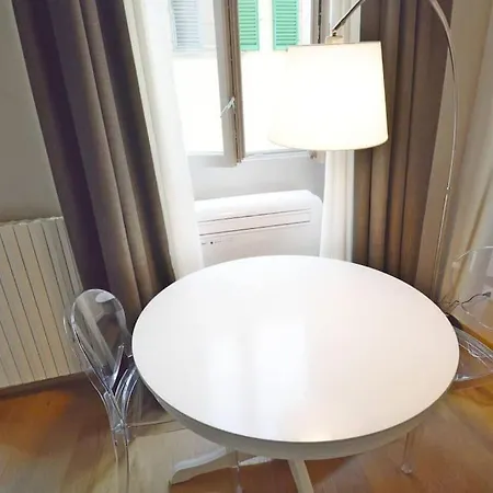 Keys Of Italy - Albero 15 Small - Train Station For Couples 2nd Floor Apartment *