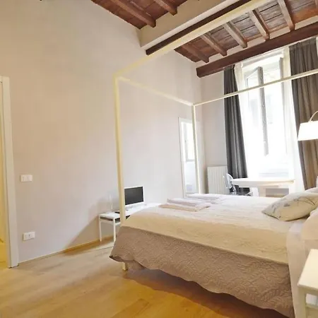 Keys Of Italy - Albero 15 Small - Train Station For Couples 2nd Floor Apartment Florence