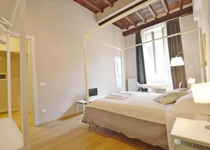Keys Of Italy - Albero 15 - Big And Small By Train Station 2nd Floor Apartament Florencja