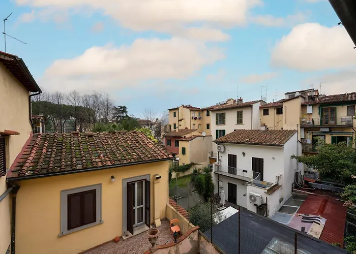 Keys Of Italy - Albero 15 - Big And Small By Train Station 2nd Floor Apartament *