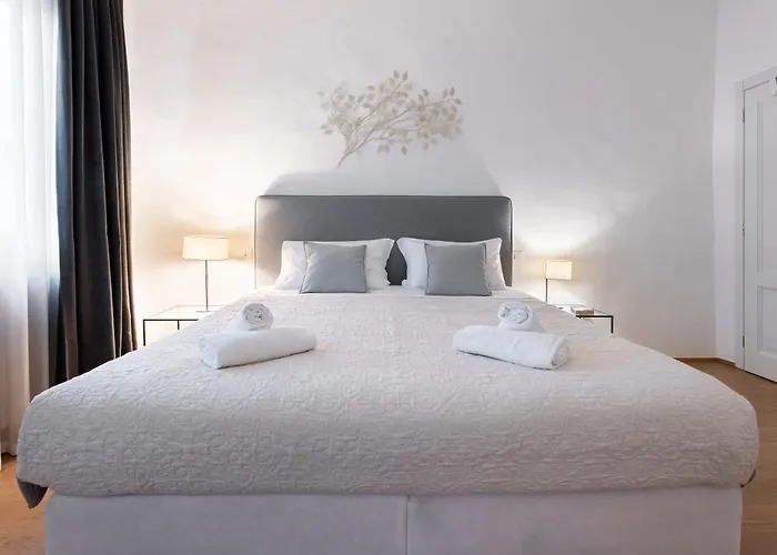 Apartament Keys Of Italy - Albero 15 - Big And Small By Train Station 2nd Floor *